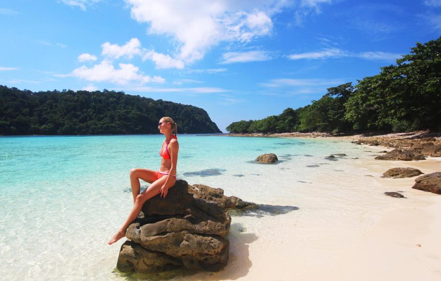 Koh Rok One Day Snorkeling Tour by Speedboat from Koh Lanta | OPAL Travel