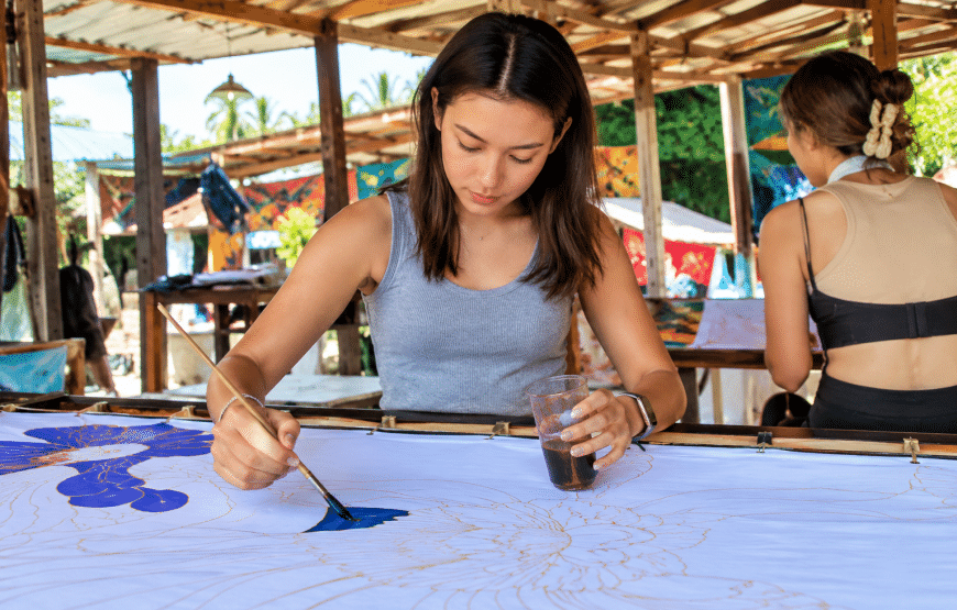 Batik Painting Experience – Morning Program | Lanta Batik