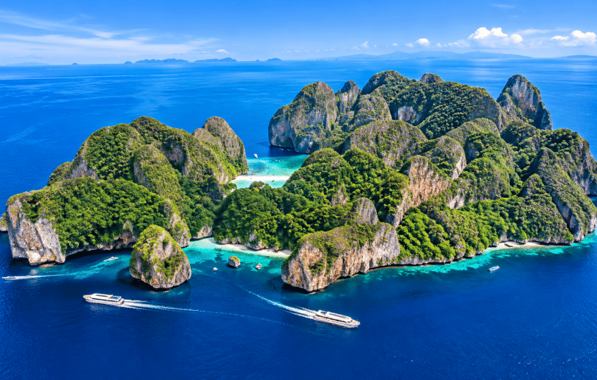 Phi Phi & Bamboo Island One Day Tour by Speedboat | Sinthongchai Speedboat Travel & Tour