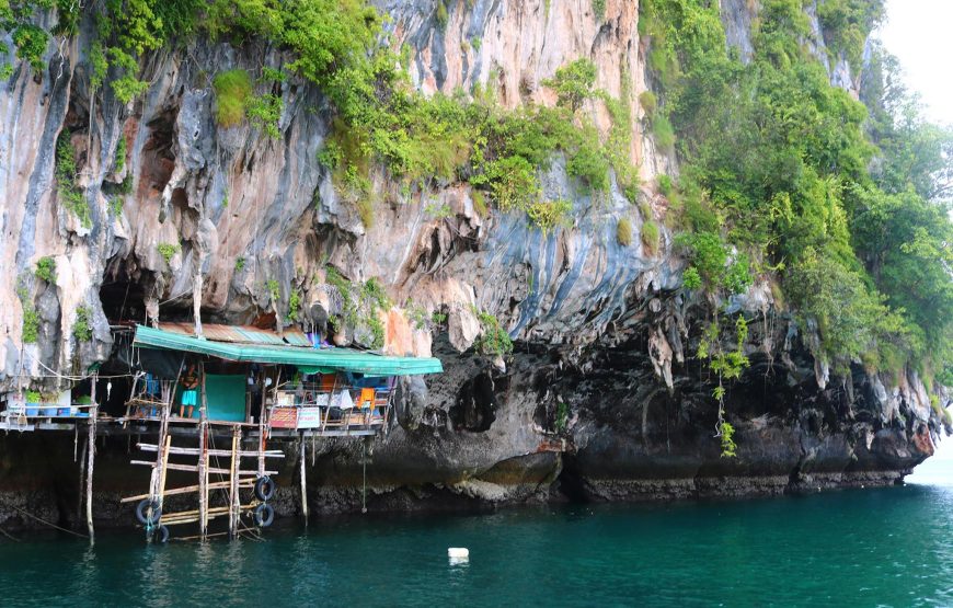 4 Islands & Emerald Cave One Day Snorkeling Tour by Speedboat from Koh Lanta | OPAL Travel